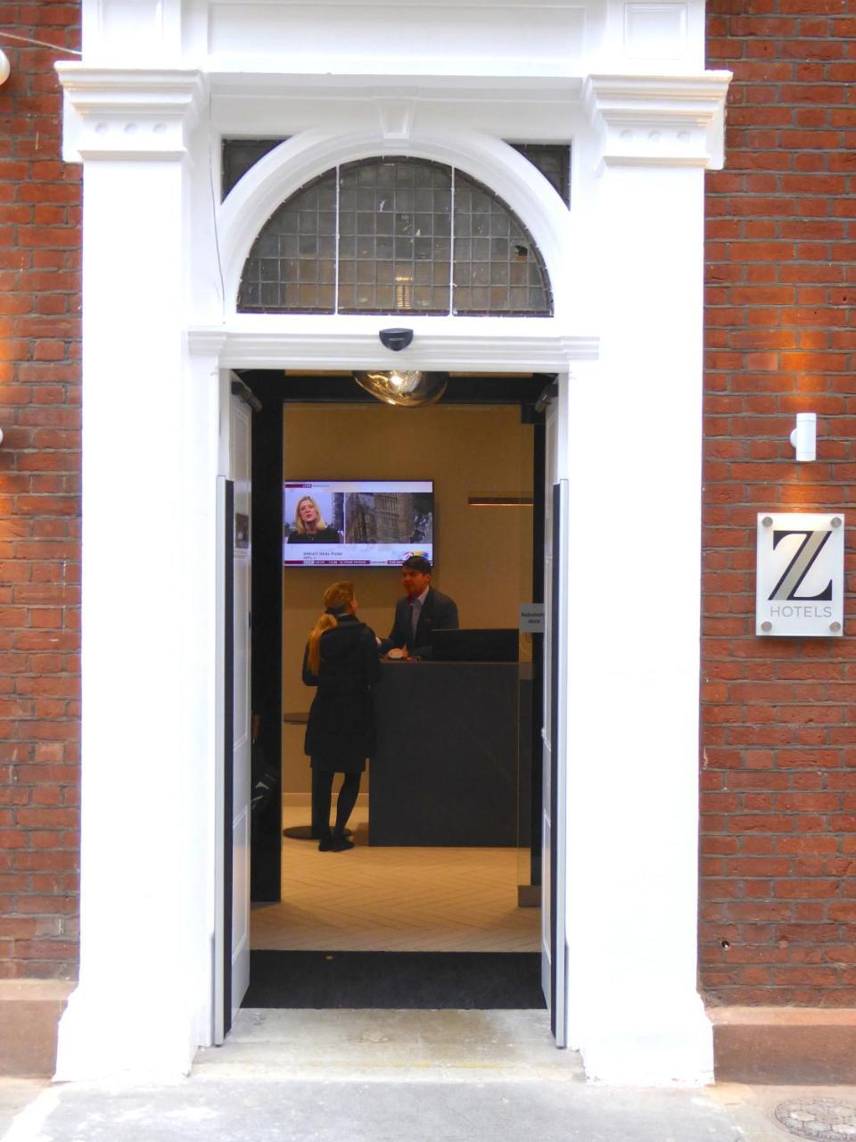 The Z Hotel Covent Garden Лондон Экстерьер фото
